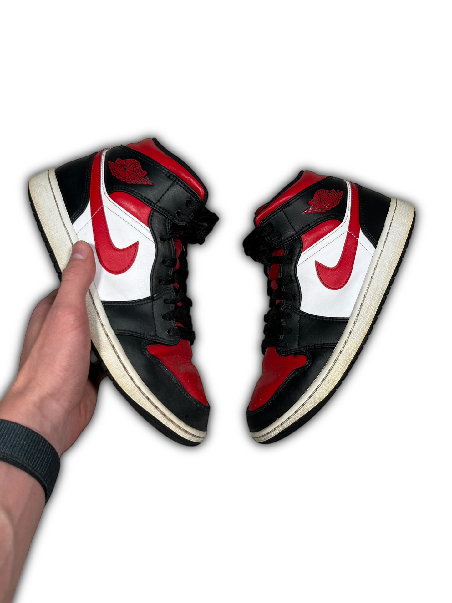 Jordan 1 Mid „Weiß Schwarz Rot“ Schuhe (EU 43)