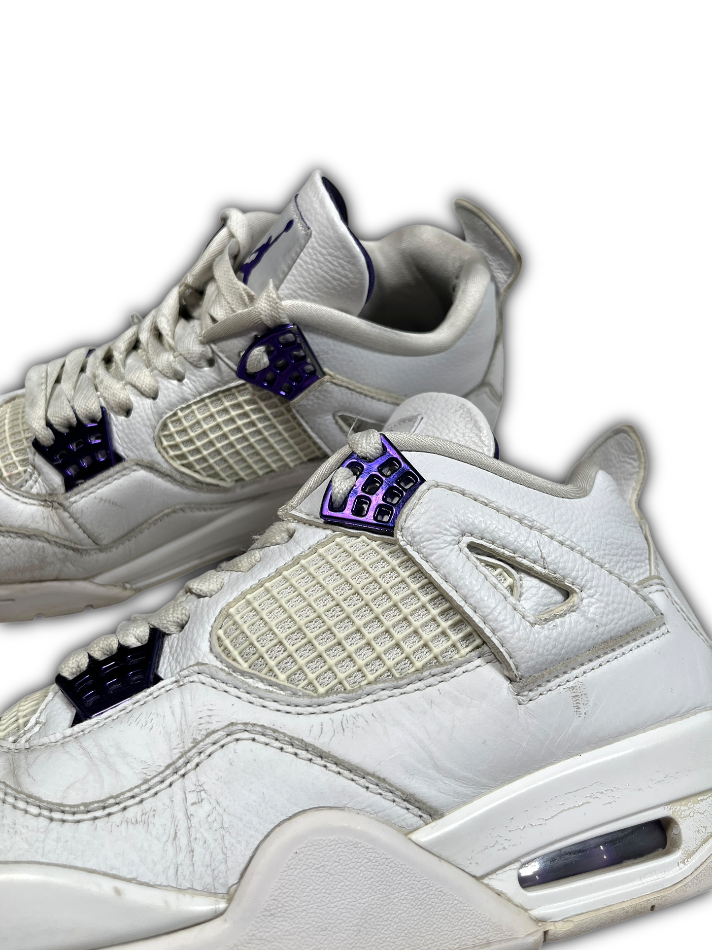 Jordan 4 Retro „Metallic Purple“ (EU 41)