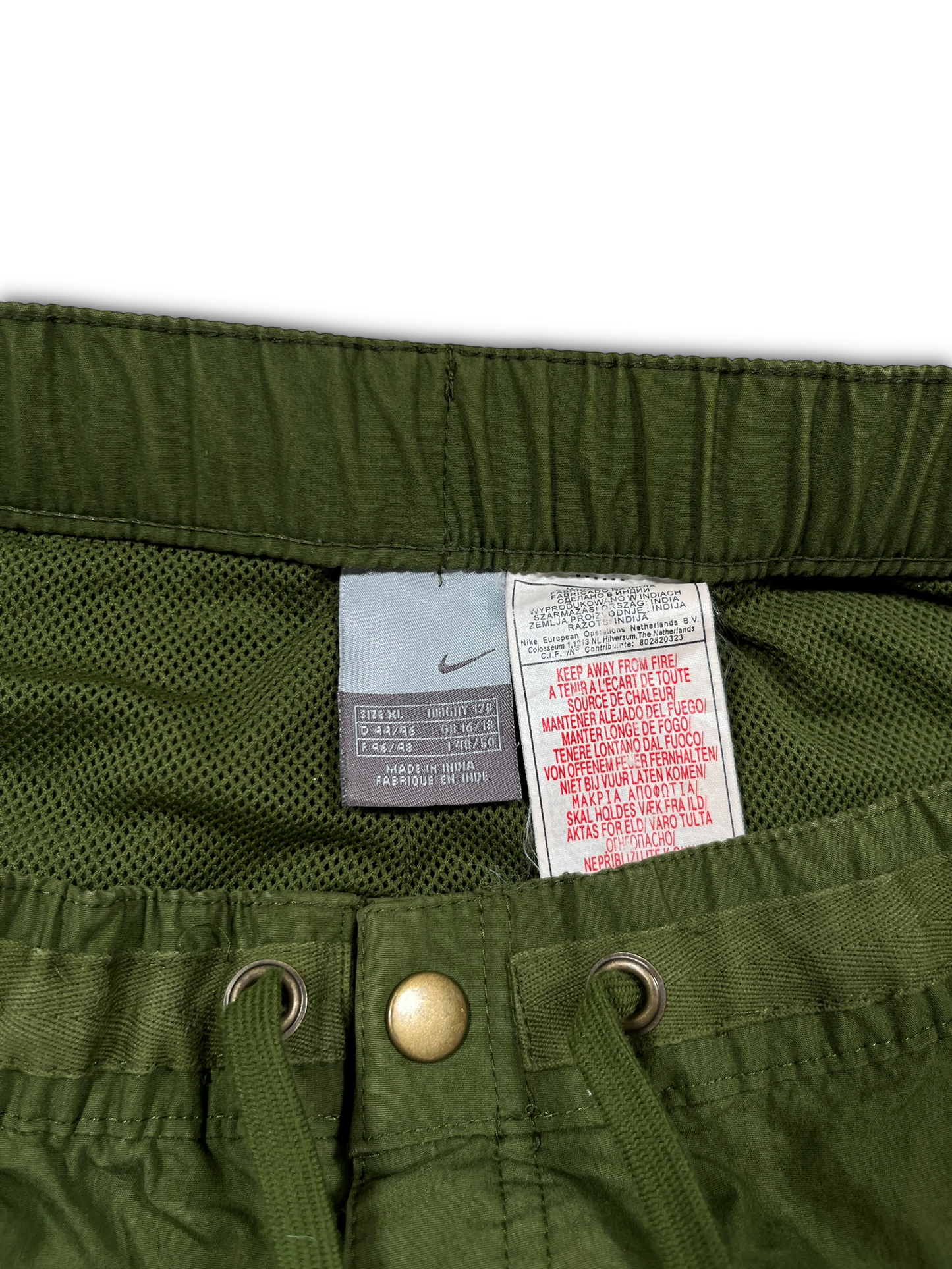 Nike Fallschirmhose (XL)