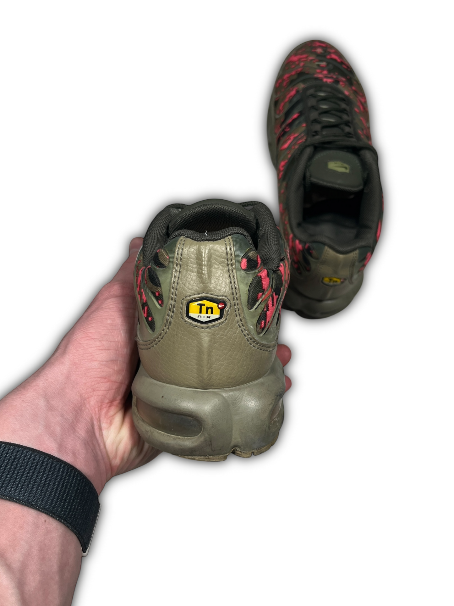Nike Air Max Plus TN „Digi Camo Olive“ Schuhe (EU 41)