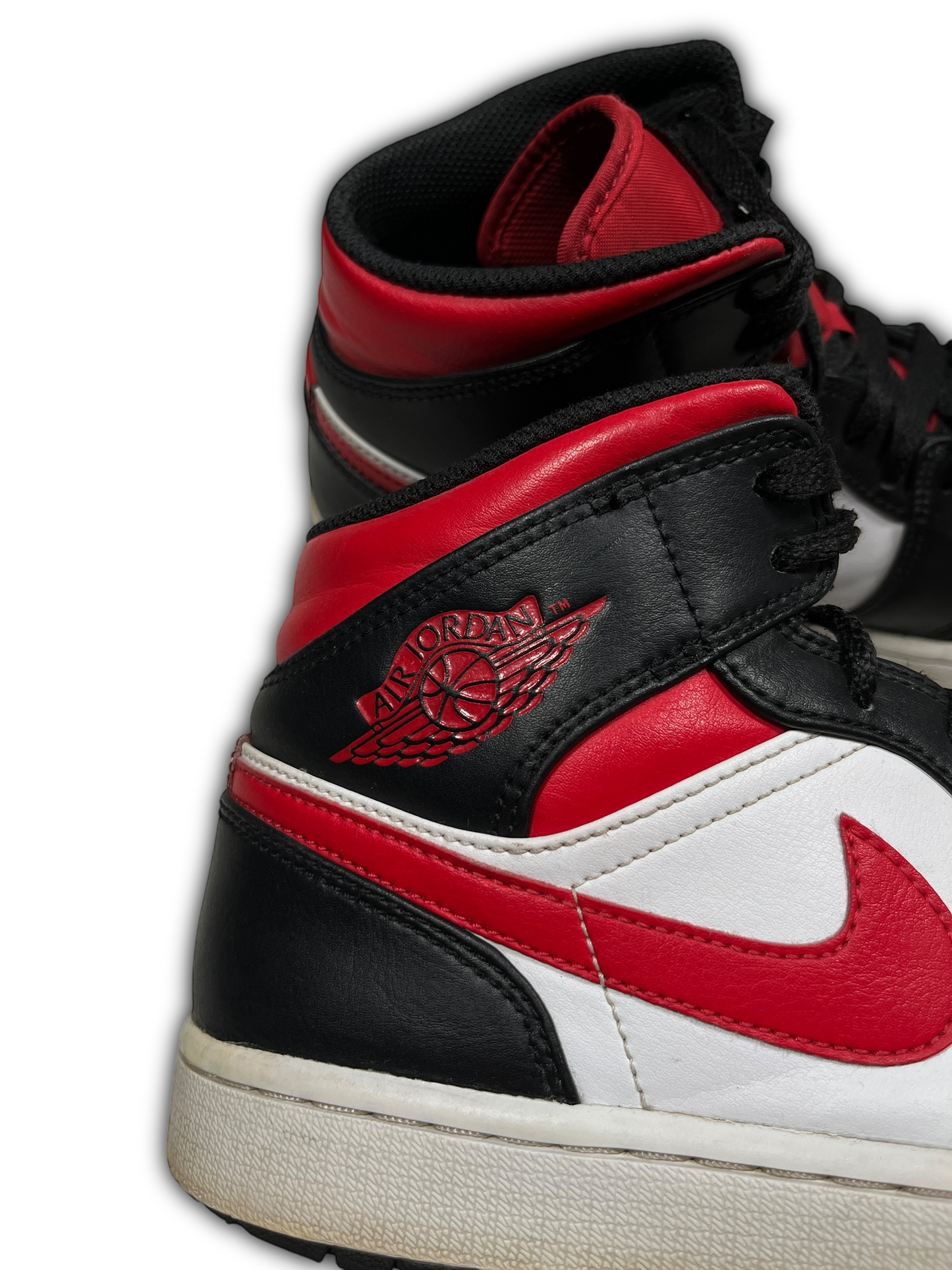 Jordan 1 Mid “White Black Red” (EU 43)