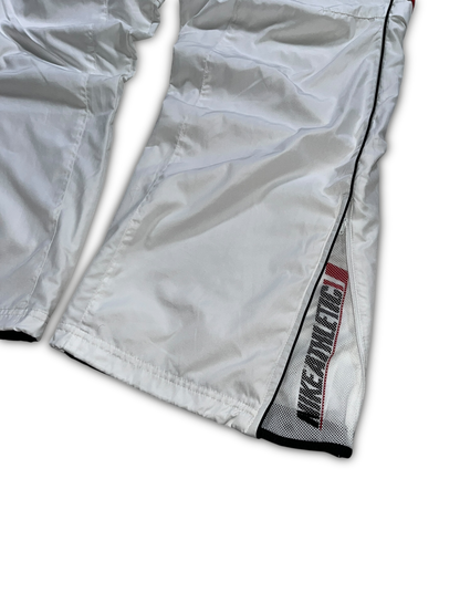 Nike Seltene Trainingshose (XL)