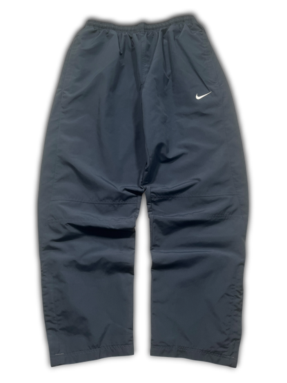 Nike Vintage Tracksuit (L)-Taka Vintage