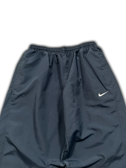Nike Vintage Tracksuit (L)-Taka Vintage