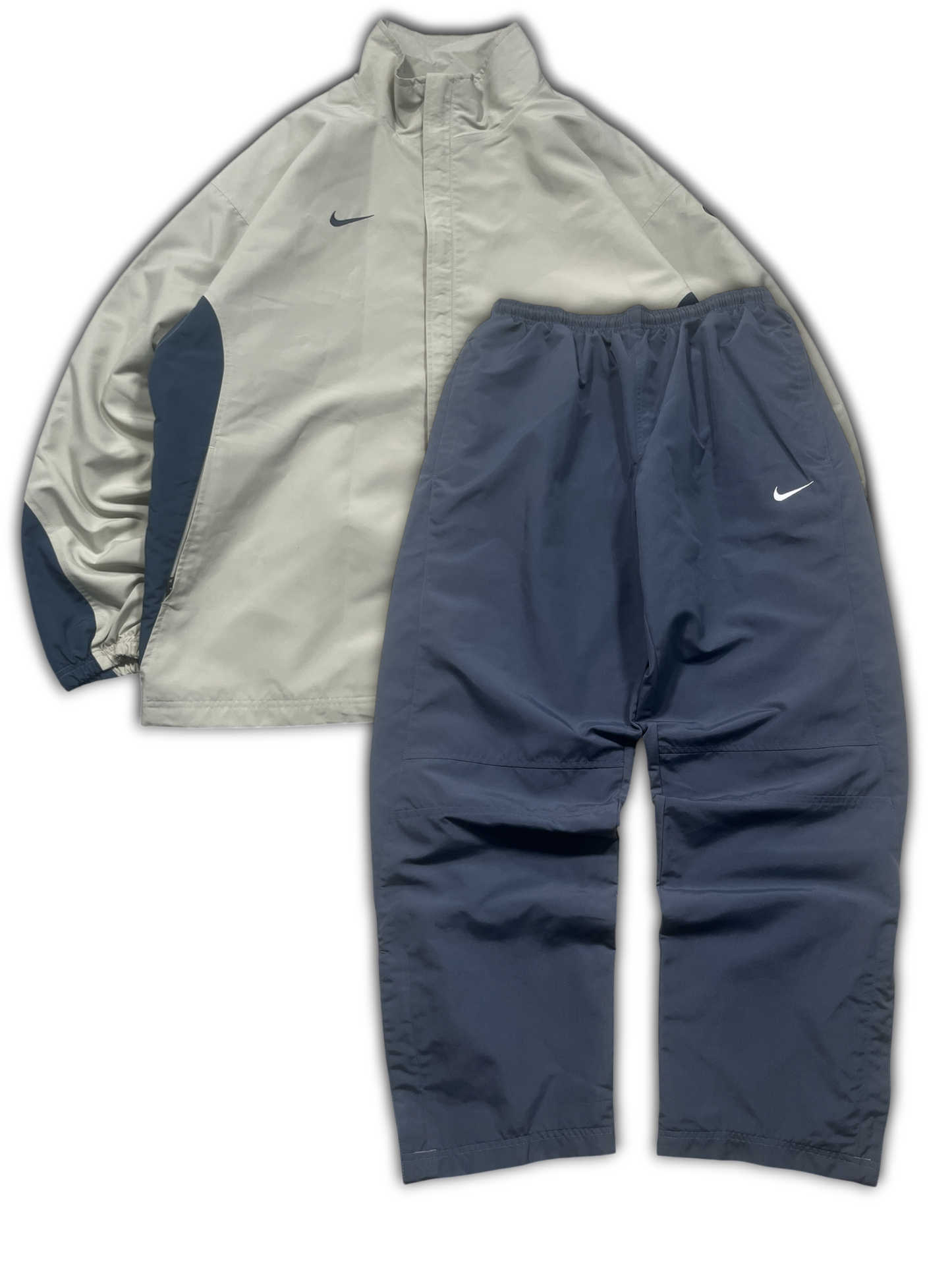 Nike Vintage Tracksuit (L)-Taka Vintage