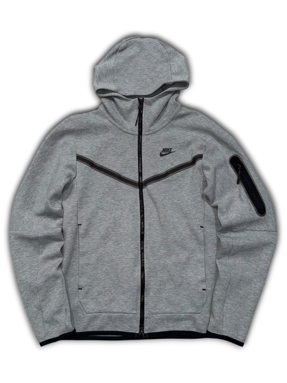 Nike Tech Fleece Hoodie (XS)