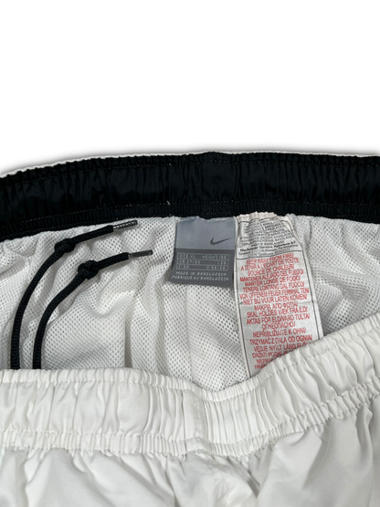 Nike Seltene Trainingshose (XL)